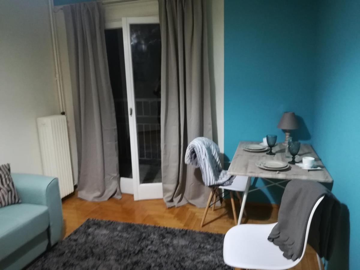 Pagrati Nest Apartment เอเธนส์ ภายนอก รูปภาพ