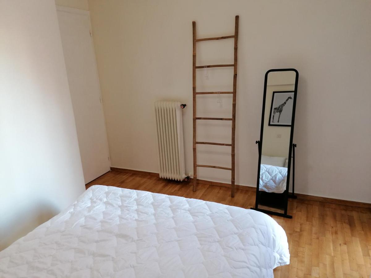 Pagrati Nest Apartment เอเธนส์ ภายนอก รูปภาพ