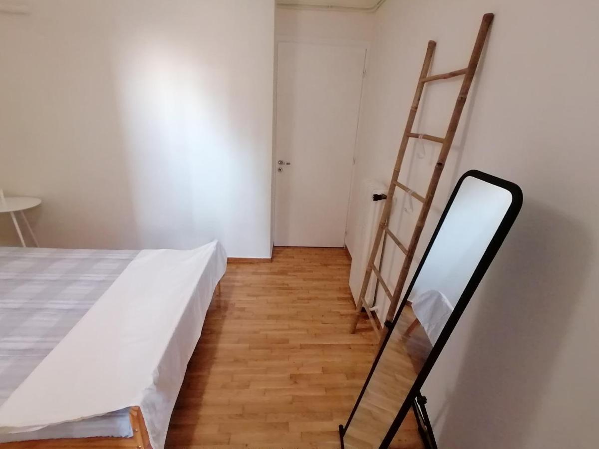Pagrati Nest Apartment เอเธนส์ ภายนอก รูปภาพ